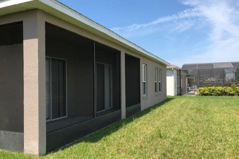 House in Kissimmee, Florida 4 bedrooms, 196.67 sq.m. № 1740276 - photo 7