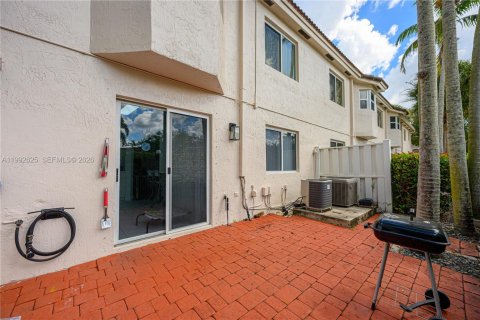 Condominio en alquiler en Pembroke Pines, Florida, 2 dormitorios, 75.72 m2 № 2055456 - foto 15