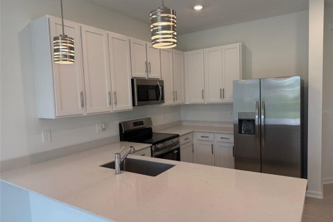 Adosado en alquiler en Kissimmee, Florida, 3 dormitorios, 156.91 m2 № 1913971 - foto 18
