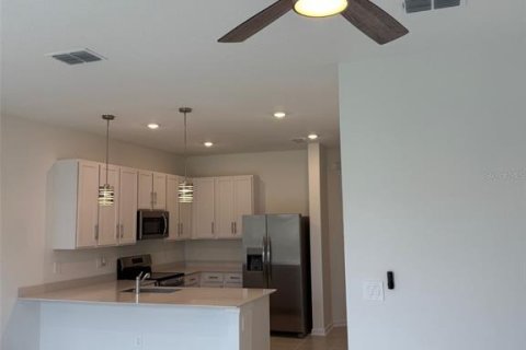 Adosado en alquiler en Kissimmee, Florida, 3 dormitorios, 156.91 m2 № 1913971 - foto 16