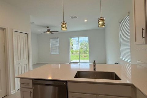 Adosado en alquiler en Kissimmee, Florida, 3 dormitorios, 156.91 m2 № 1913971 - foto 12