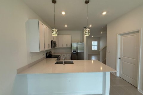 Adosado en alquiler en Kissimmee, Florida, 3 dormitorios, 156.91 m2 № 1913971 - foto 13