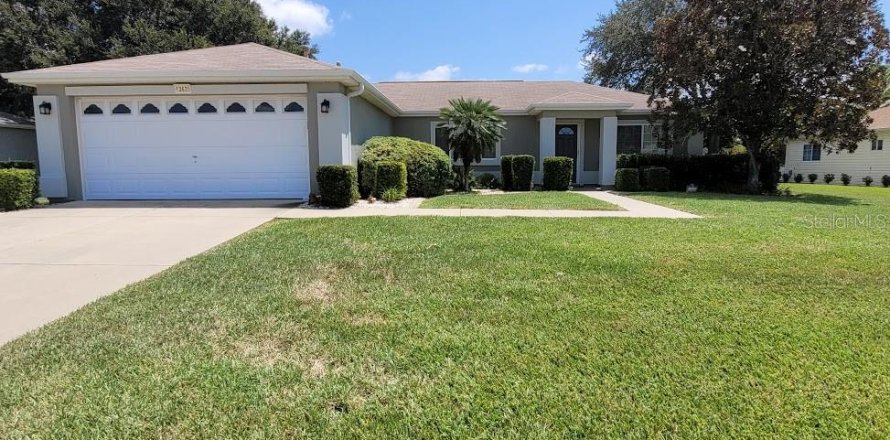 Villa ou maison à Summerfield, Floride 2 chambres, 144.37 m2 № 1879229