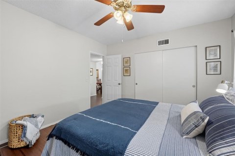 Condo in Clearwater, Florida, 2 bedrooms  № 1914148 - photo 23