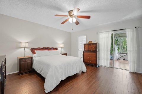 Condo in Clearwater, Florida, 2 bedrooms  № 1914148 - photo 17