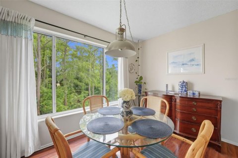 Condo in Clearwater, Florida, 2 bedrooms  № 1914148 - photo 13