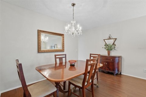 Condo in Clearwater, Florida, 2 bedrooms  № 1914148 - photo 7