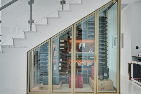 Купить кондоминиум в Майами, Флорида 4 спальни, 270.81м2, № 1953157 - фото 12