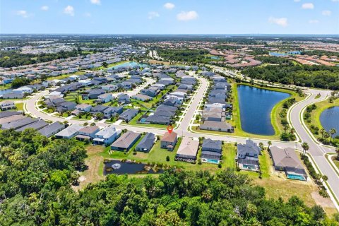 Casa en venta en Palmetto, Florida, 4 dormitorios, 215.53 m2 № 2137809 - foto 3