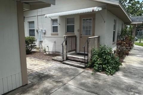 House in Saint Petersburg, Florida 2 bedrooms, 72.46 sq.m. № 1879133 - photo 6