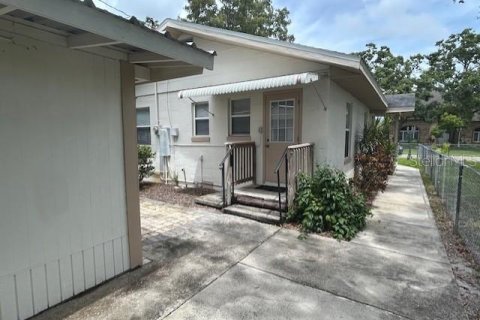 House in Saint Petersburg, Florida 2 bedrooms, 72.46 sq.m. № 1879133 - photo 7