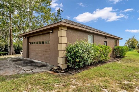 House in Haines City, Florida 3 bedrooms, 210.98 sq.m. № 2217416 - photo 23