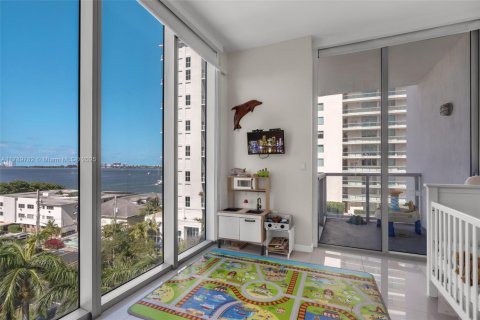 Condo in North Bay Village, Florida, 3 bedrooms  № 1647522 - photo 30
