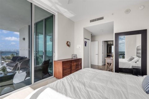 Condo in North Bay Village, Florida, 3 bedrooms  № 1647522 - photo 20