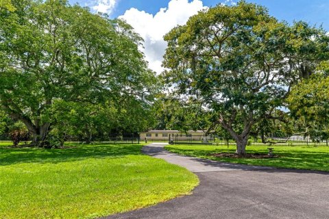 House in Sarasota, Florida 3 bedrooms, 223.71 sq.m. № 1852684 - photo 16