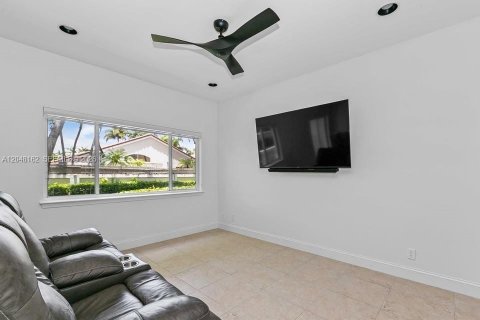 Adosado en venta en Dania Beach, Florida, 3 dormitorios, 151.71 m2 № 2262771 - foto 8