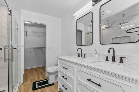 Adosado en venta en Dania Beach, Florida, 3 dormitorios, 151.71 m2 № 2262771 - foto 20