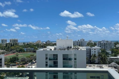 Condominio en alquiler en Miami Beach, Florida, 1 dormitorio, 79.15 m2 № 1896494 - foto 26