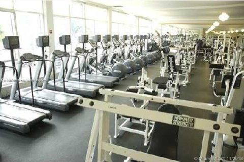 Condominio en alquiler en Miami Beach, Florida, 1 dormitorio, 79.15 m2 № 1896494 - foto 18