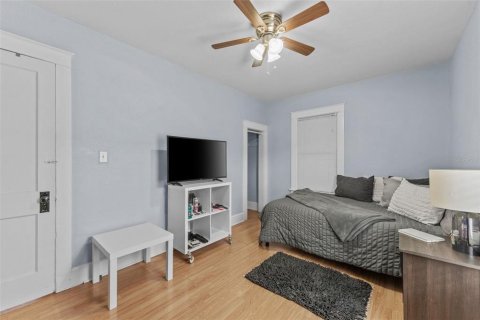 Propiedad comercial en venta en Saint Petersburg, Florida, 4 dormitorios, 212.56 m2 № 1846453 - foto 22
