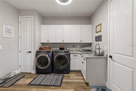 Купить виллу или дом в Альва, Флорида 7 комнат, 213.95м2, № 1542041 - фото 20