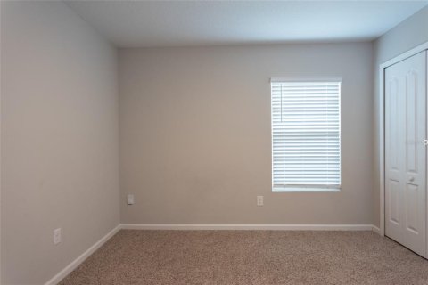 House in Bunnell, Florida 3 bedrooms, 188.87 sq.m. № 1838494 - photo 23