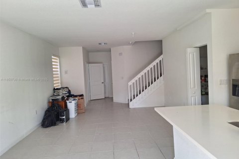 Townhouse in Homestead, Florida 3 bedrooms, 140.65 sq.m. № 1867003 - photo 8