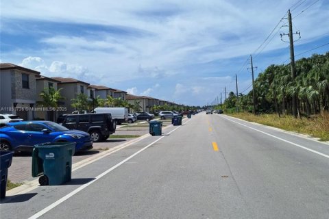 Townhouse in Homestead, Florida 3 bedrooms, 140.65 sq.m. № 1867003 - photo 6