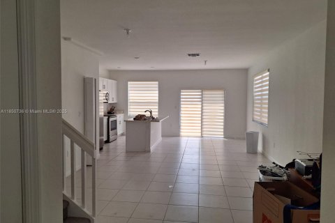 Townhouse in Homestead, Florida 3 bedrooms, 140.65 sq.m. № 1867003 - photo 7