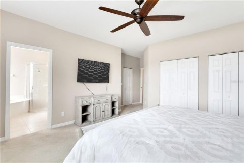 House in Punta Gorda, Florida 3 bedrooms, 218.69 sq.m. № 2091666 - photo 14