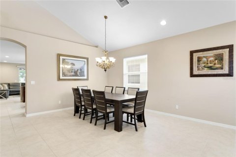 House in Punta Gorda, Florida 3 bedrooms, 218.69 sq.m. № 2091666 - photo 4
