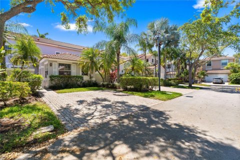 Touwnhouse à louer à Hollywood, Floride: 2 chambres, 130.43 m2 № 2172421 - photo 26
