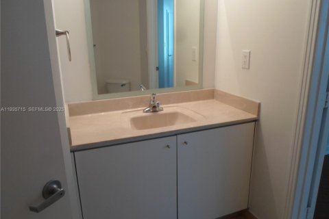 Condominio en venta en Miami, Florida, 2 dormitorios, 136.29 m2 № 1993848 - foto 24