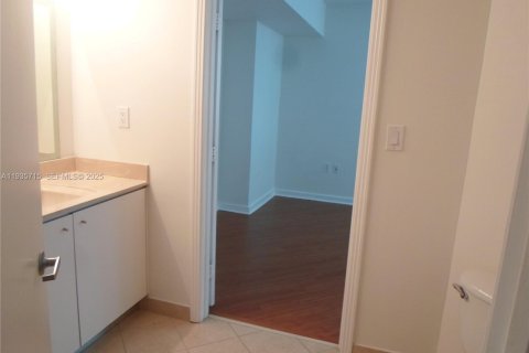 Condominio en venta en Miami, Florida, 2 dormitorios, 136.29 m2 № 1993848 - foto 22