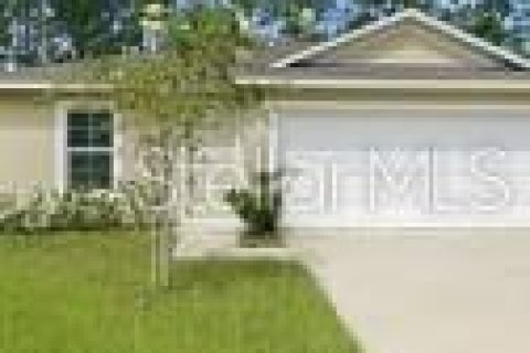 Villa ou maison à Palm Coast, Floride 4 chambres, 140.93 m2 № 2338997