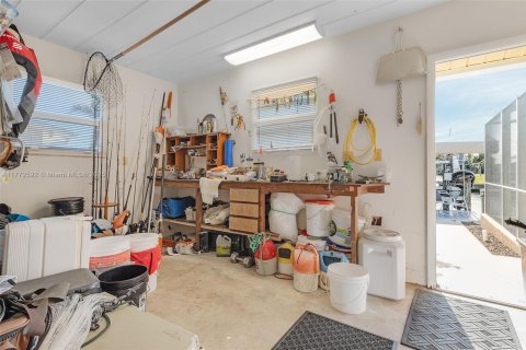 Commercial property in Cape Coral, Florida 146.32 sq.m. № 1935870 - photo 27