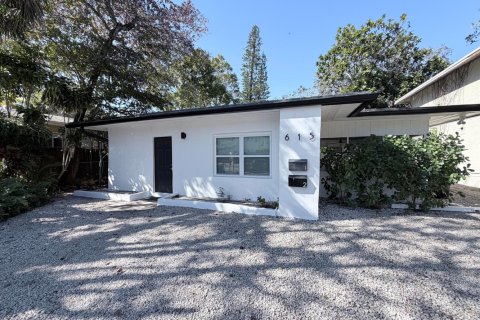 Commercial property in Fort Lauderdale, Florida 135.82 sq.m. № 2243294