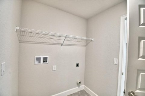 Casa en venta en Auburndale, Florida, 3 dormitorios, 183.02 m2 № 2215224 - foto 17