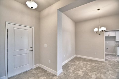 Casa en venta en Auburndale, Florida, 3 dormitorios, 183.02 m2 № 2215224 - foto 2