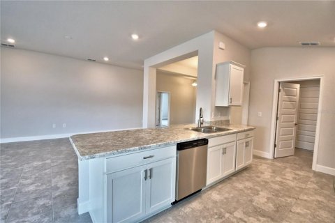 Casa en venta en Auburndale, Florida, 3 dormitorios, 183.02 m2 № 2215224 - foto 12