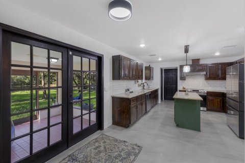 House in Riverview, Florida 4 bedrooms, 215.35 sq.m. № 1873471 - photo 4