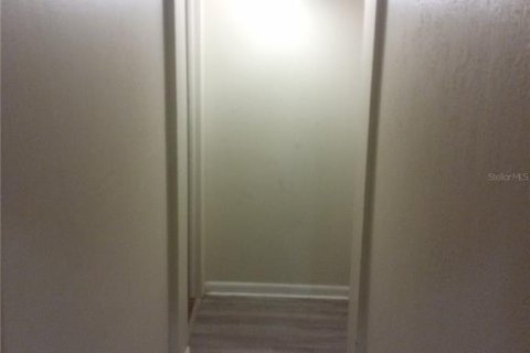 Casa en venta en Orlando, Florida, 4 dormitorios, 120.77 m2 № 1775541 - foto 8