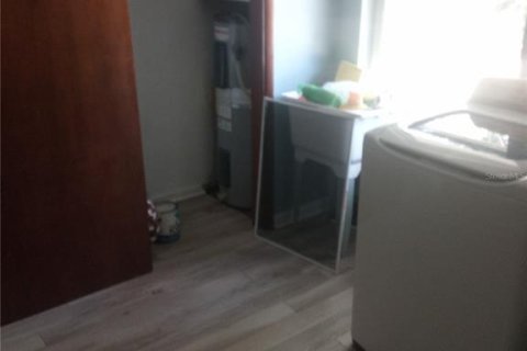 Casa en venta en Orlando, Florida, 4 dormitorios, 120.77 m2 № 1775541 - foto 14
