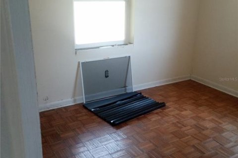 Casa en venta en Orlando, Florida, 4 dormitorios, 120.77 m2 № 1775541 - foto 15