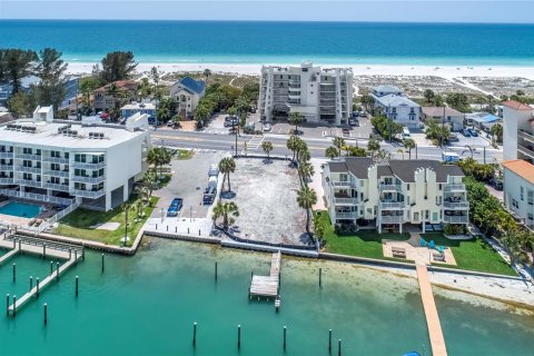 Land in Treasure Island, Florida № 1195942 - photo 10