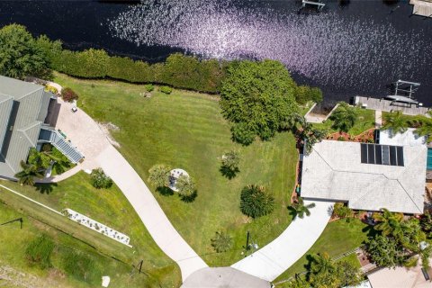 Land in Punta Gorda, Florida № 1894829 - photo 8