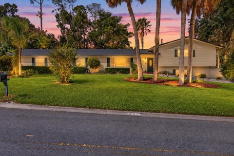 Villa ou maison à Ocala, Floride 4 chambres, 258.92 m2 № 2431831