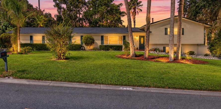 Villa ou maison à Ocala, Floride 4 chambres, 258.92 m2 № 2431831