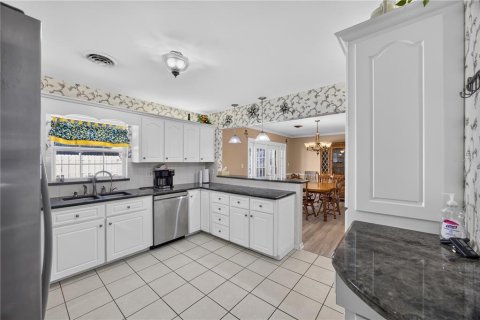 Villa ou maison à vendre à Ocala, Floride: 4 chambres, 258.92 m2 № 2431831 - photo 17