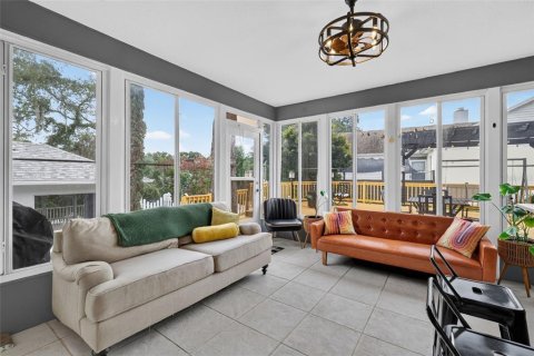 Купить виллу или дом в Юстис, Флорида 8 комнат, 173.17м2, № 2280050 - фото 21